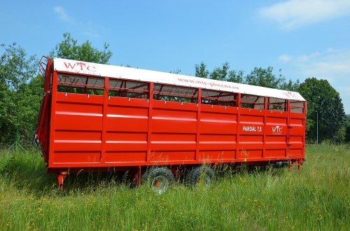 Traktorový přepravník zvířat PARDÁL 7,5